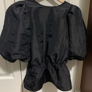 H&M balloon sleeve top